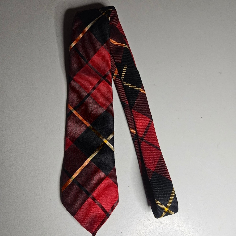 Lochcarron Scotland Red Tartan Plaid Wool Tie Mens Pure New Wool Necktie UK